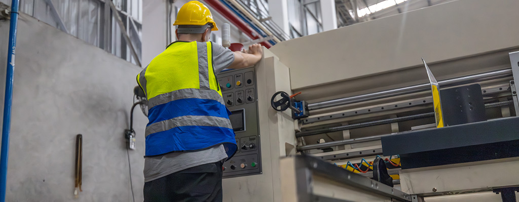 Manuale d’uso e manutenzione dei macchinari: un obbligo decisivo per la sicurezza